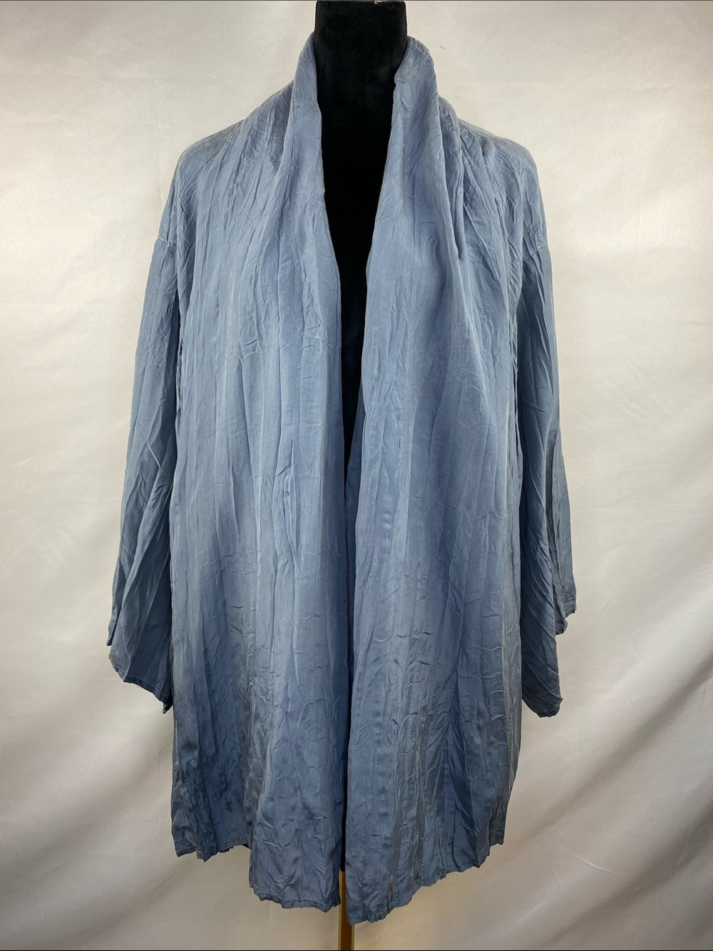 Vintage 100% Silk Eight Degrees South Blue Grey Open Front Kimono One Size